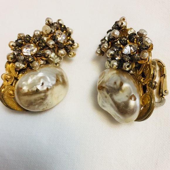 Vintage Miriam Haskell Baroque Pearl 